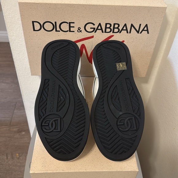 Dolce & Gabbana Brand New Roma Leather Sneaker - Picture 3 of 7